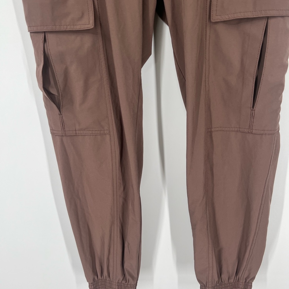 Athleta Chelsea Utility Joggers High Rise - Picture 4 of 9